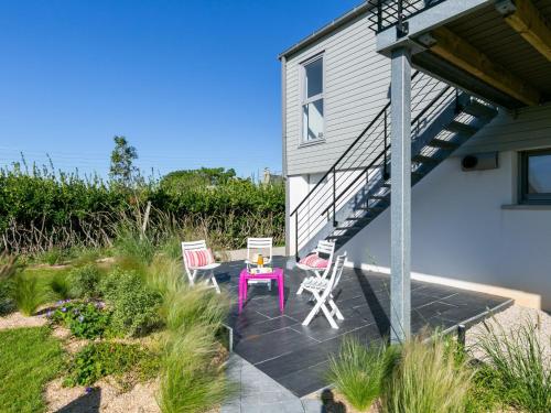 Maison de vacances Holiday Home La Ganivelle  Kerlouan