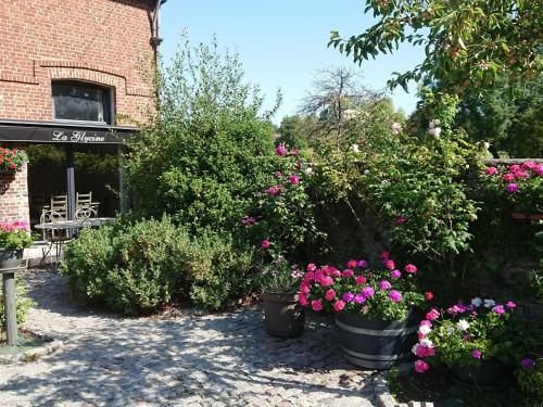 Holiday Home La Glycine Beuvron-en-Auge france