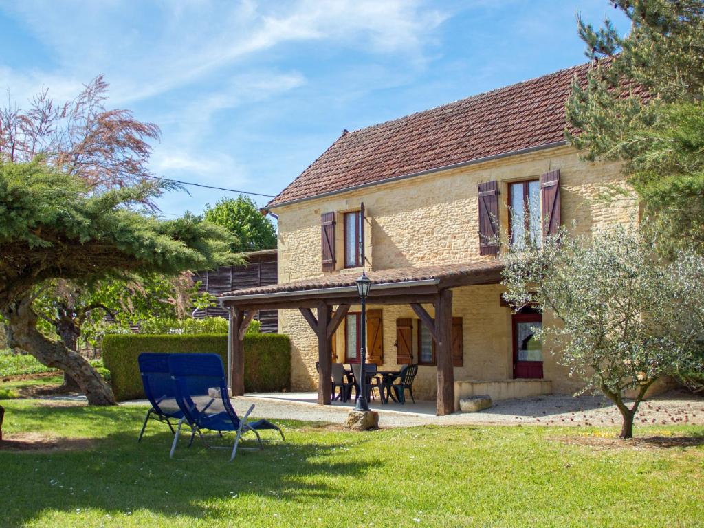 Maison de vacances Holiday Home La Pervoisie - CNX200 , 24590 Combas