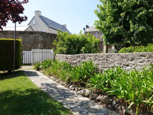 Maison de vacances Holiday Home La Rodière  Saint-Lunaire