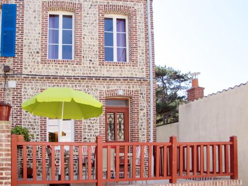 Maison de vacances Holiday Home La Rose des Vents - YPO401  Yport