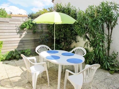 Holiday Home La Touche - IDR121 La Flotte france