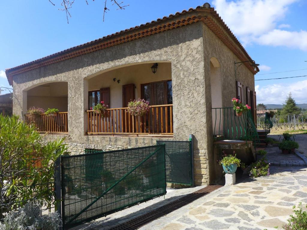 Maison de vacances Holiday Home Le Brulat , 83330 Le Castellet