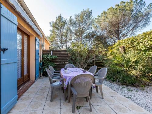 Maison de vacances Holiday Home Le Clos d'Azur 1 - LMO138  La Motte