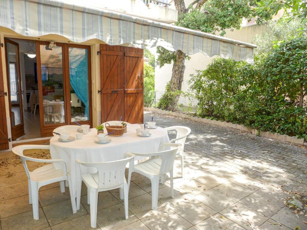 Maison de vacances Holiday Home Le Mas des Calanques-1 , 83370 Saint-Aygulf