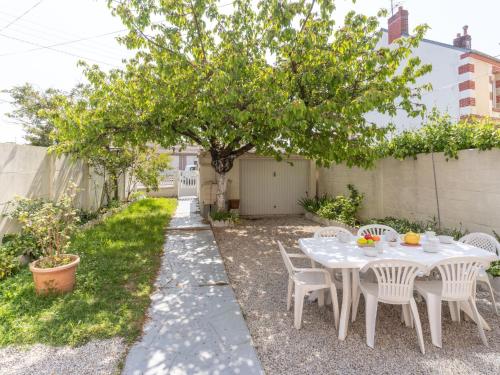 Maison de vacances Holiday Home Le Mimosa Normand  Dives-sur-Mer