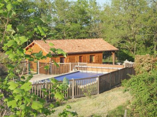 Maison de vacances Holiday Home Le Noisetier  Loupiac