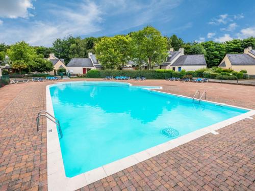 Holiday Home Les Cottages du Golf-1 Ploemel france