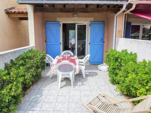 Maison de vacances Holiday Home Les Jardins de la Clape  Narbonne-Plage