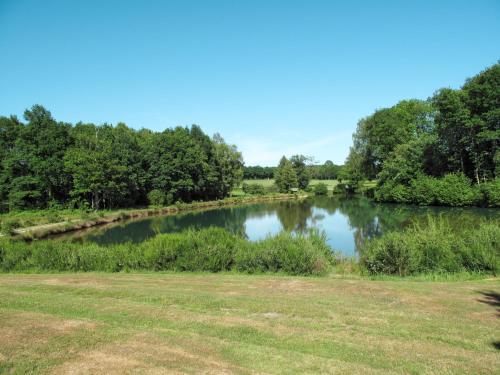 Holiday Home Marchives - CUP100 Pionnat france