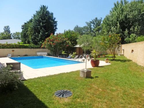 Holiday Home Mas Madelon Noves france