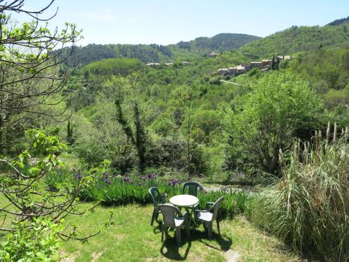 Holiday Home Neko House - LRG492 Chazeaux france