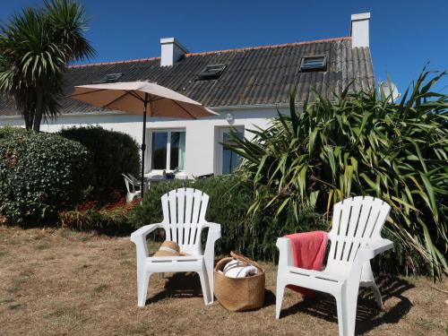 Holiday Home Partie de pêche - PZV102 Plozévet france