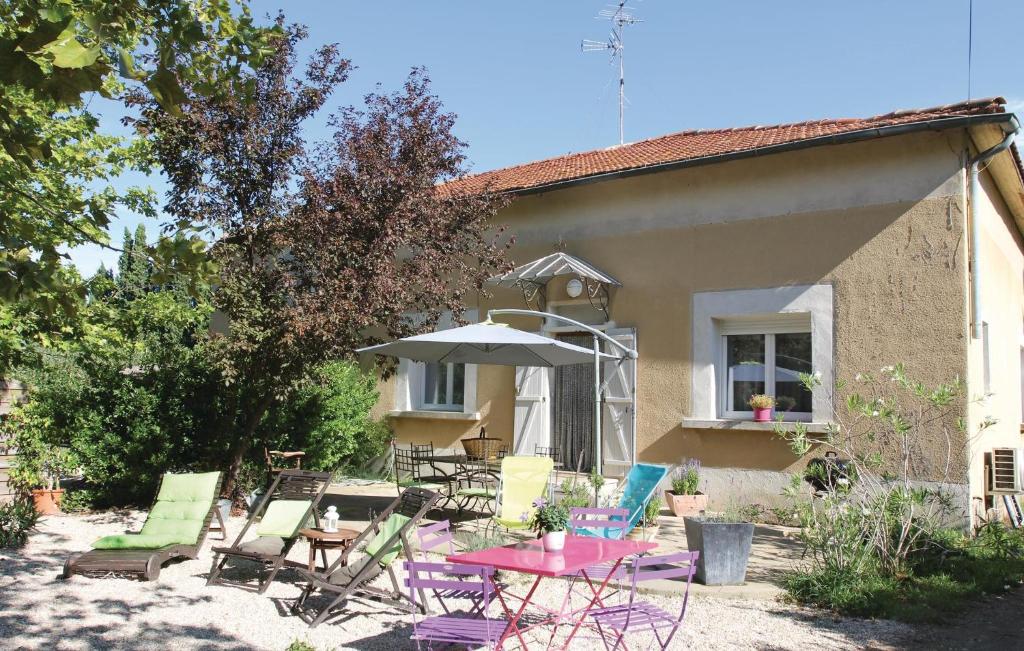 Maison de vacances Holiday home Saint Remy de Provence 68 with Game Room , 13210 Saint-Rémy-de-Provence