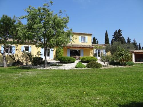 Holiday Home Siflora Eyragues france