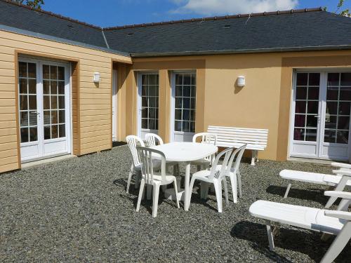 Maison de vacances Holiday Home St Pierre  Saint-Malo