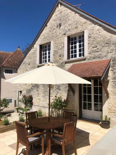 Holiday Home The Old Bakery Tonnerre france