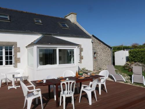 Maison de vacances Holiday Home Ti An Tevenn  Lanildut