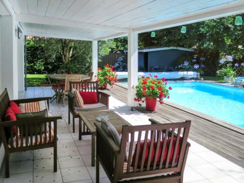 Maison de vacances Holiday Home Villa Katy - ADS165  Andernos-les-Bains