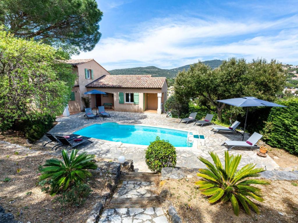 Maison de vacances Holiday Home Villa Les 4B , 83120 Sainte-Maxime