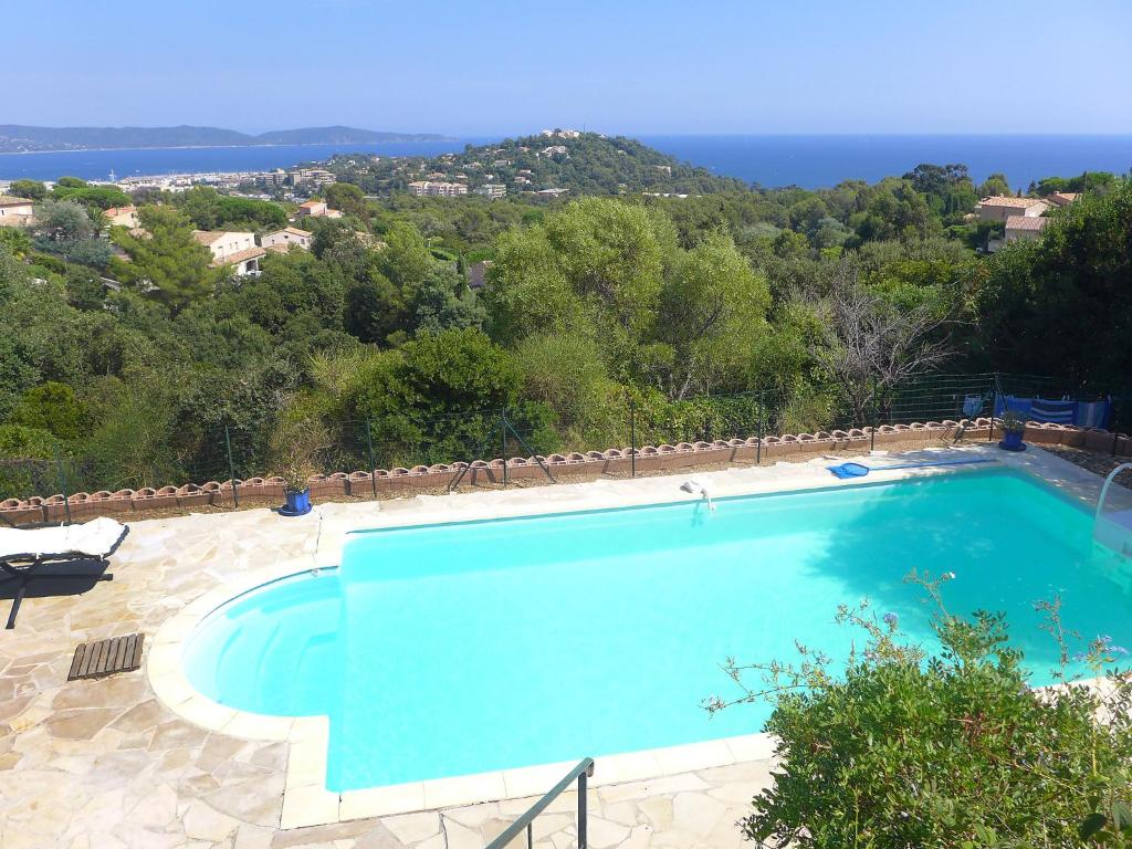 Maison de vacances Holiday Home Villa Micheline , 83240 Cavalaire-sur-Mer