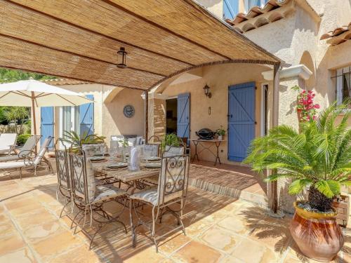 Holiday Home Villa Souleyas Sainte-Maxime france