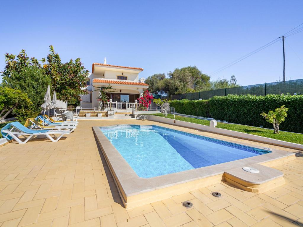 Maison de vacances Holiday Home Vivenda Deolinda , 8200-310 Albufeira