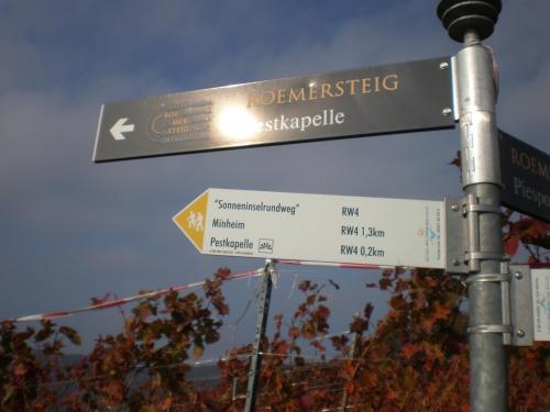 Maisons de vacances Holiday Home Weingut Mertes Weinbergstraße 13 Minheim