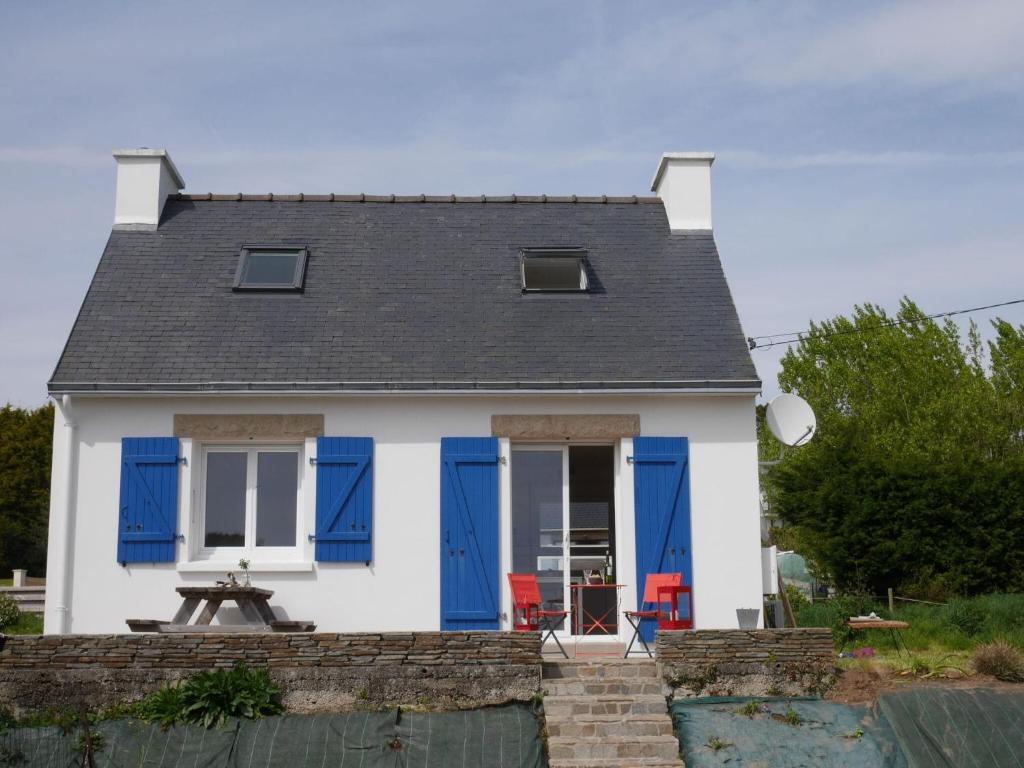 Maison de vacances Holiday home with sea views, Roscanvel , 29570 Roscanvel