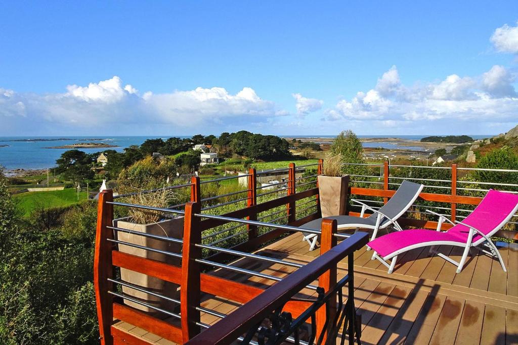 Maison de vacances Holiday home with sea views, Trebeurden , 22560 Trébeurden