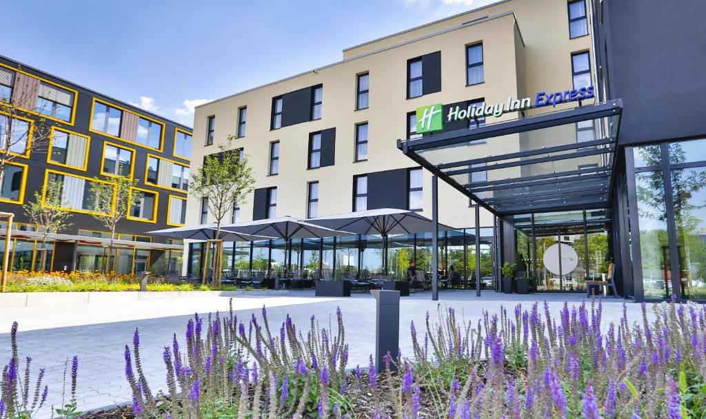 Hôtel Holiday Inn Express Karlsruhe - City Park, an IHG Hotel Zimmerstrasse 8, 76137 Karlsruhe