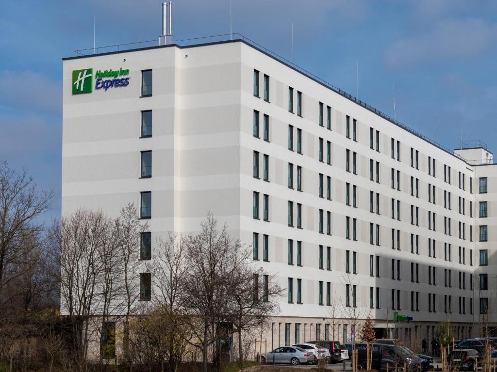 Hôtel Holiday Inn Express - MUNICH NORTH, an IHG Hotel Ingolstadter Strasse 46, 80807 Munich