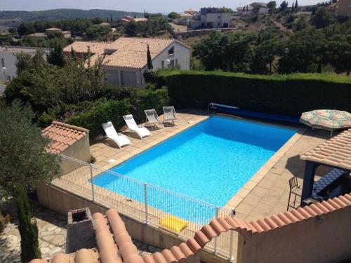 Villa Holiday villa near Narbonne Plage fenced private swimming pool and view of a lake  Narbonne