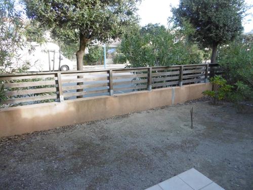 Villa Holidayland Residence Plein Sud villa 60m2 6 couchages 3 AVENUE DE LA FALAISE, BAIE DES OLIVIERS 3 Narbonne-Plage