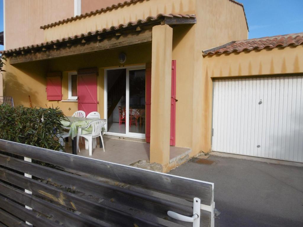 Villa Holidayland Residence Plein Sud villa 60m2 6 couchages 3 AVENUE DE LA FALAISE, BAIE DES OLIVIERS 3, 11100 Narbonne-Plage