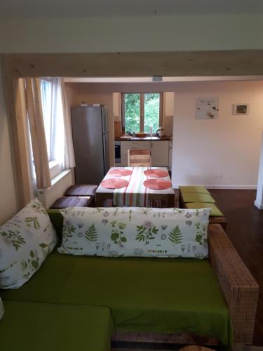 Maison de vacances Holzhaus mit grüner Aussicht zum Erholen ILLDORFER STRASSE 18 Burgheim