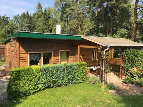 Holzhaus Trollblümchen am Wald und See Neuruppin allemagne