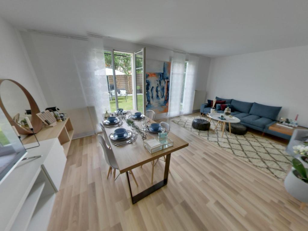 Appartement Home Family - Maison entre Disneyland et Paris 3 Allée des Granges, 77680 Roissy-en-Brie