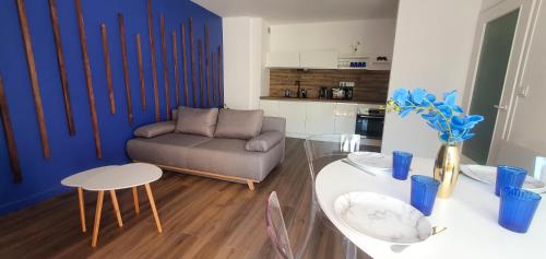 Appartement HOME GANUSHA STANDING - 1 CHAMBRE PARKING SECURISE TERRASSE 145 Avenue Jean Perrot Grenoble