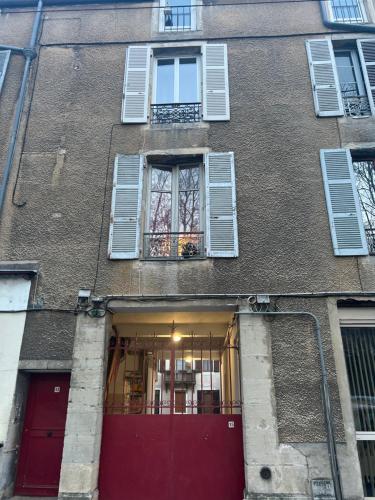 Appartement Home prestige 21 3 eme etages 15 Rue de l'Île Dijon