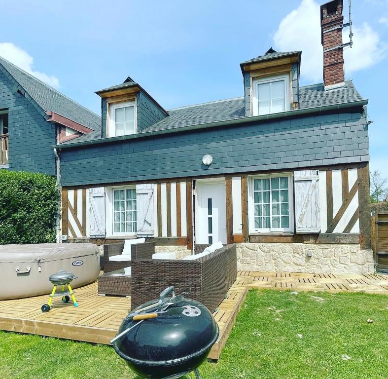 Maison de vacances Home Romy 40 Le Bourg, 14800 Canapville