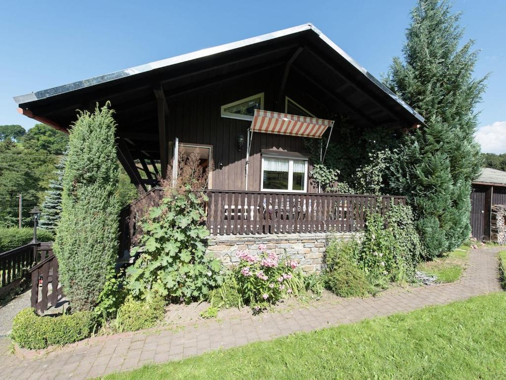 Chalet Homey Chalet in Breitenbrunn Rittersgrun with Terrace , 08359 Breitenbrunn/Erzgeb.
