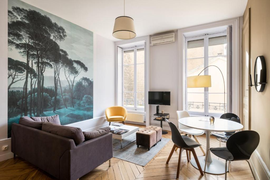 Appartement Honorê - Suite Barre 12 Rue de la Barre, 69002 Lyon