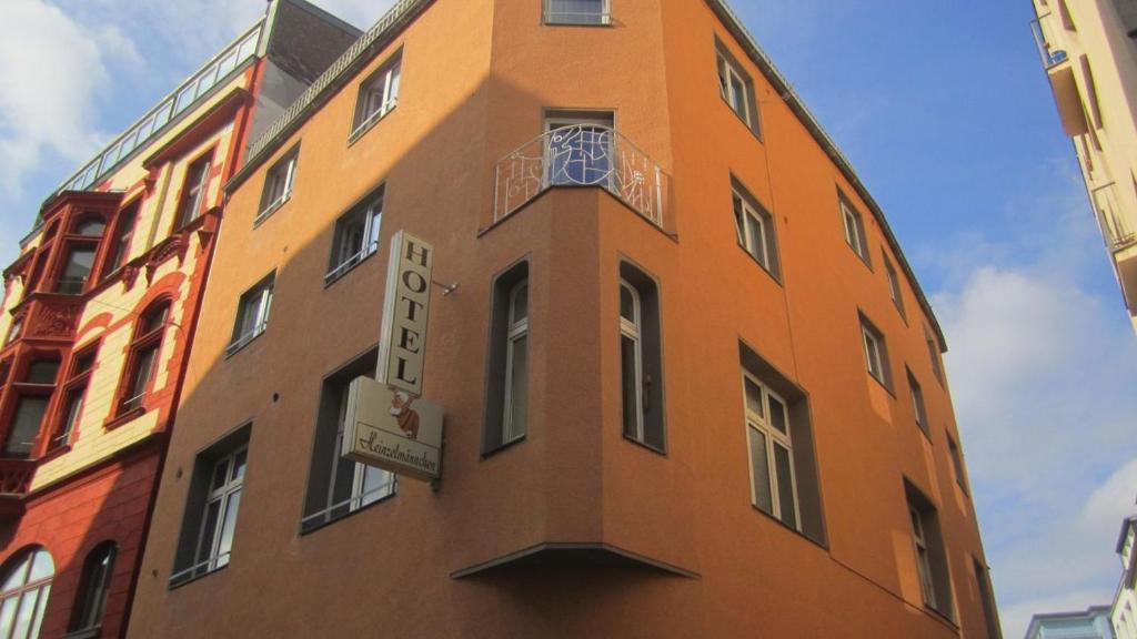 Hôtel Hostel Heinzelmännchen Hohe Pforte 5-7, 50676 Cologne