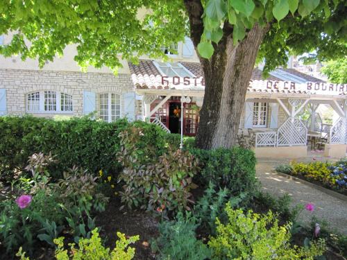 Hôtel Hostellerie de la Bouriane place du foirail Gourdon