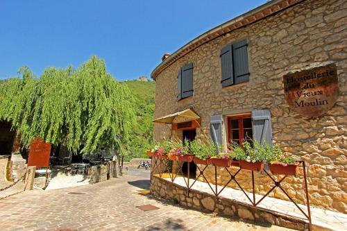 Hôtel Hostellerie du Vieux Moulin 24, Rue de la Fontaine Duilhac-sous-Peyrepertuse