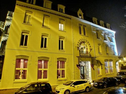 Hôtel Hôtel 19'Cent 1, rue marechal Foch Le Creusot