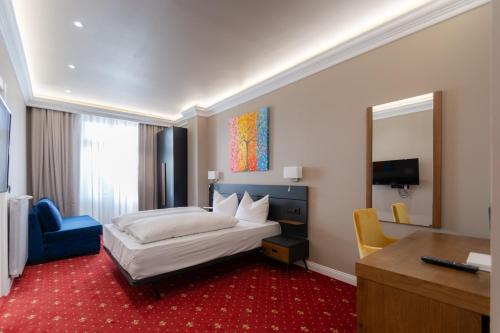 2H Horizon Hotel