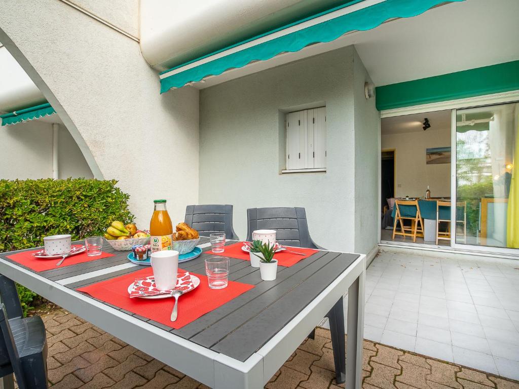 Acadie Saint Victor - Hôtel restaurant - Face mer - Chatelaillon plage 17340 Châtelaillon-Plage