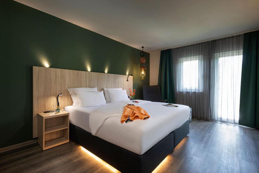 ACHAT Hotel Reilingen Walldorf Hockenheimer Str. 86, 68799 Reilingen